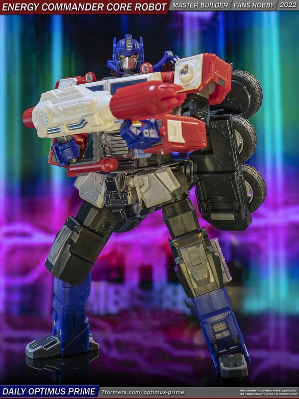 Daily Optimus Prime Energy Commander Core Robot  (1 of 11)